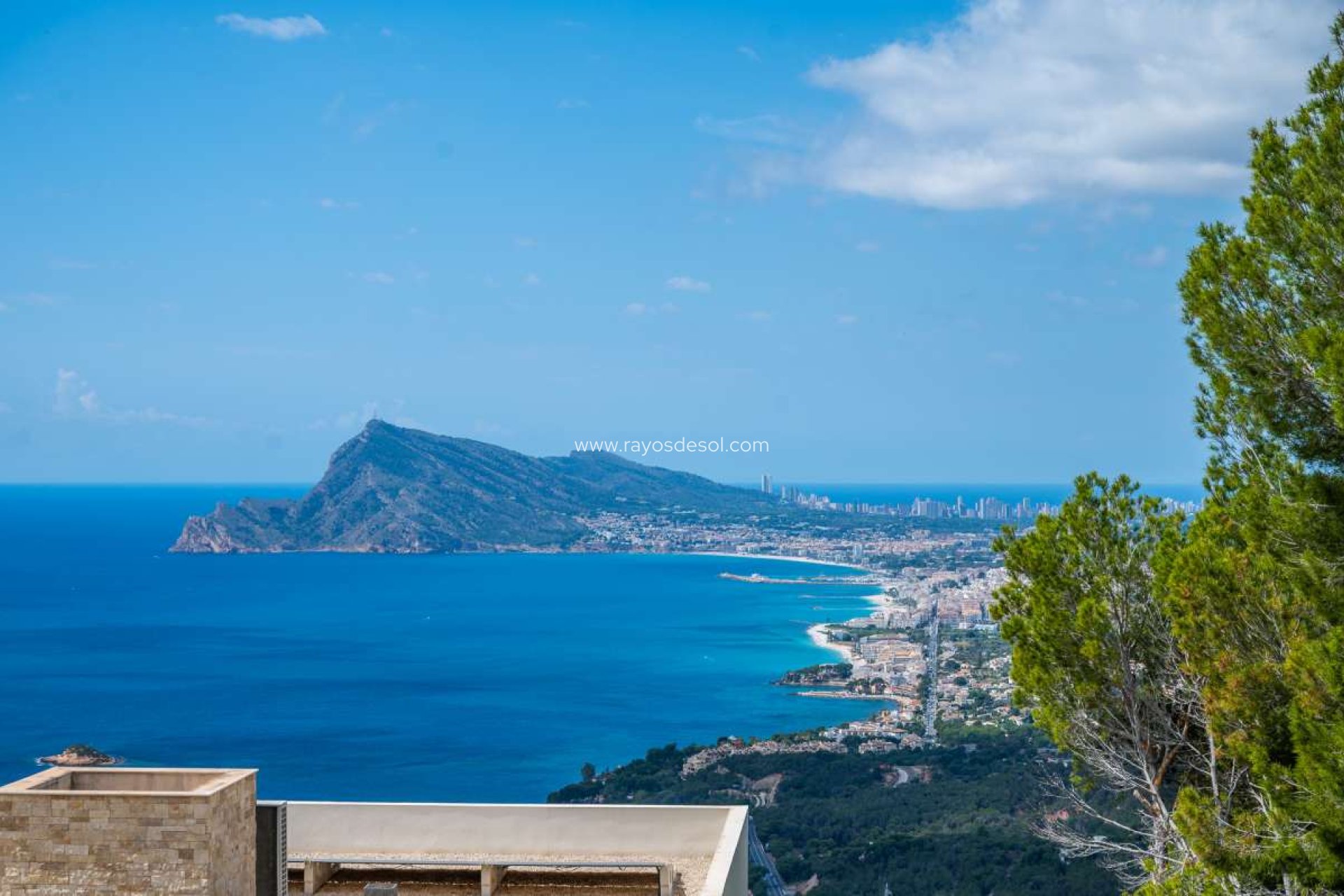 Resale - Villa - Altea