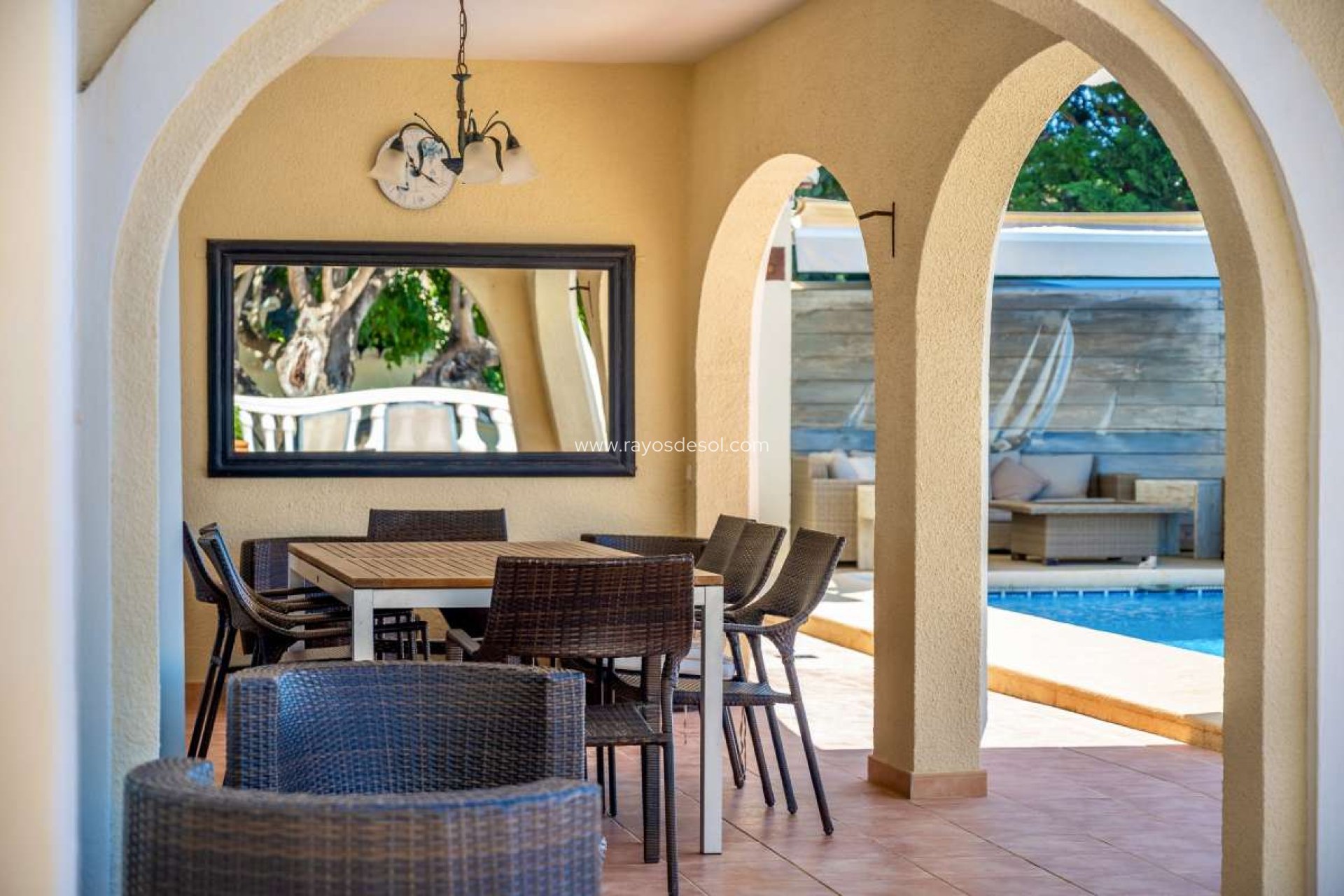 Resale - Villa - Altea