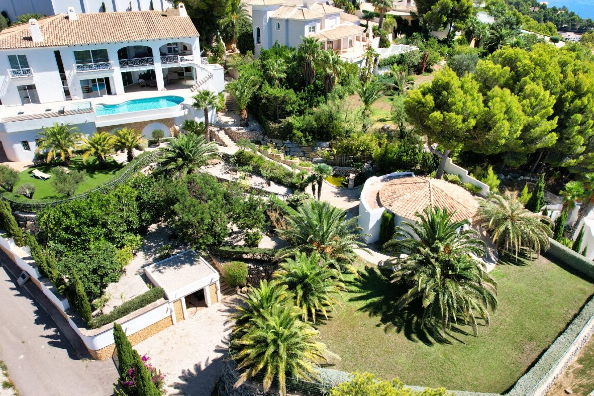 Resale - Villa - Altea