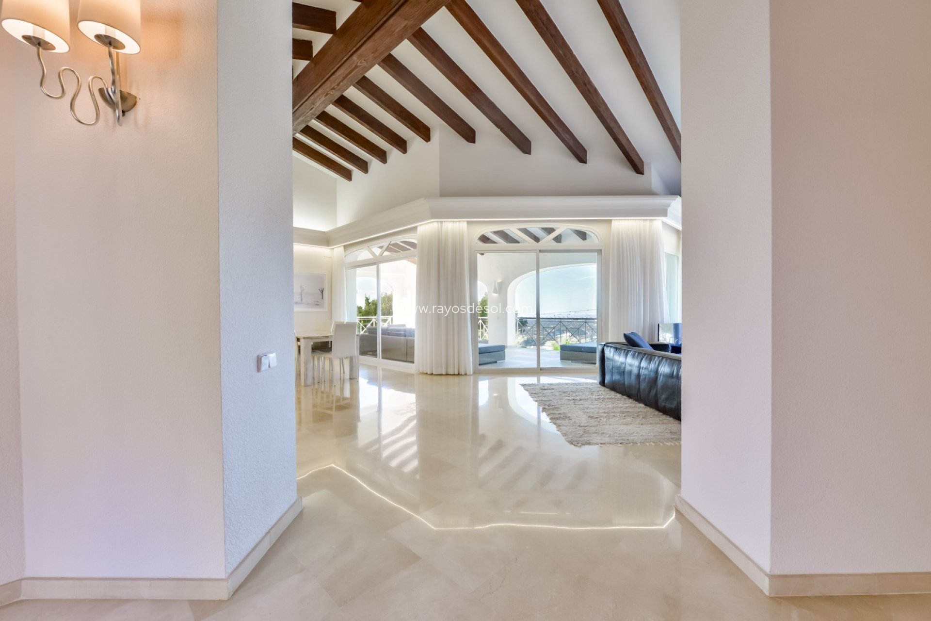 Resale - Villa - Altea