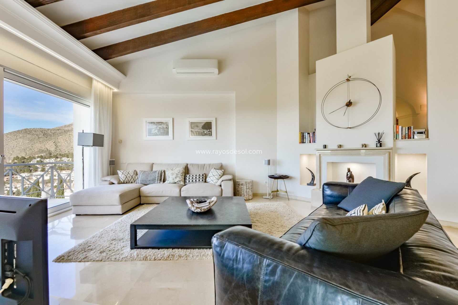 Resale - Villa - Altea