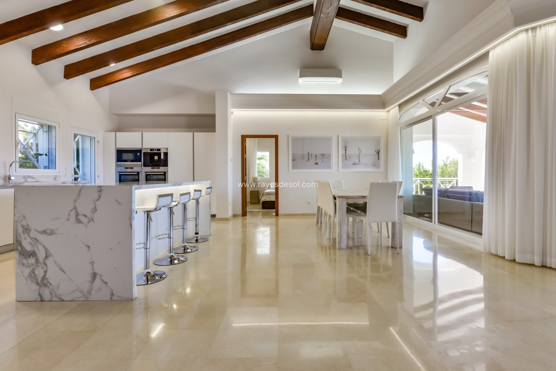 Resale - Villa - Altea