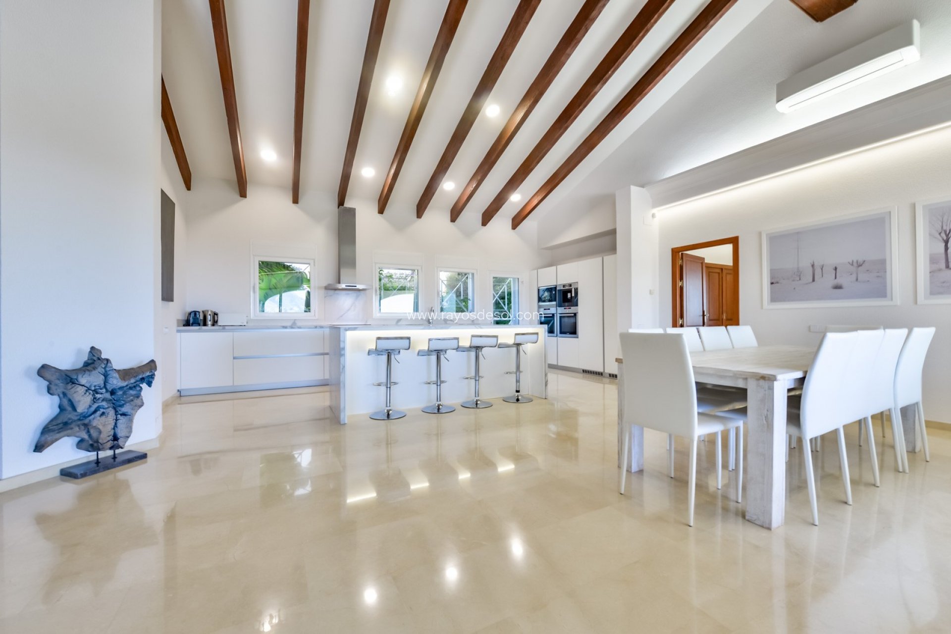 Resale - Villa - Altea
