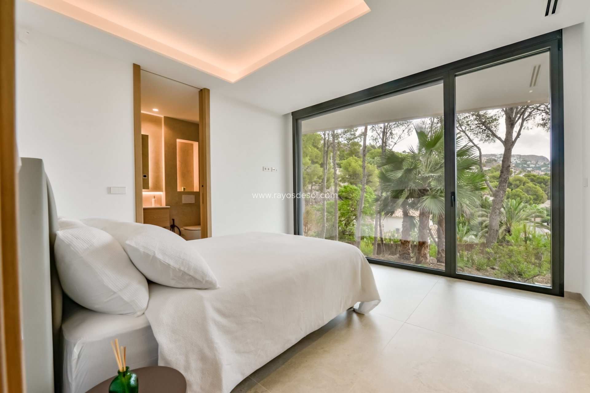 Resale - Villa - Altea
