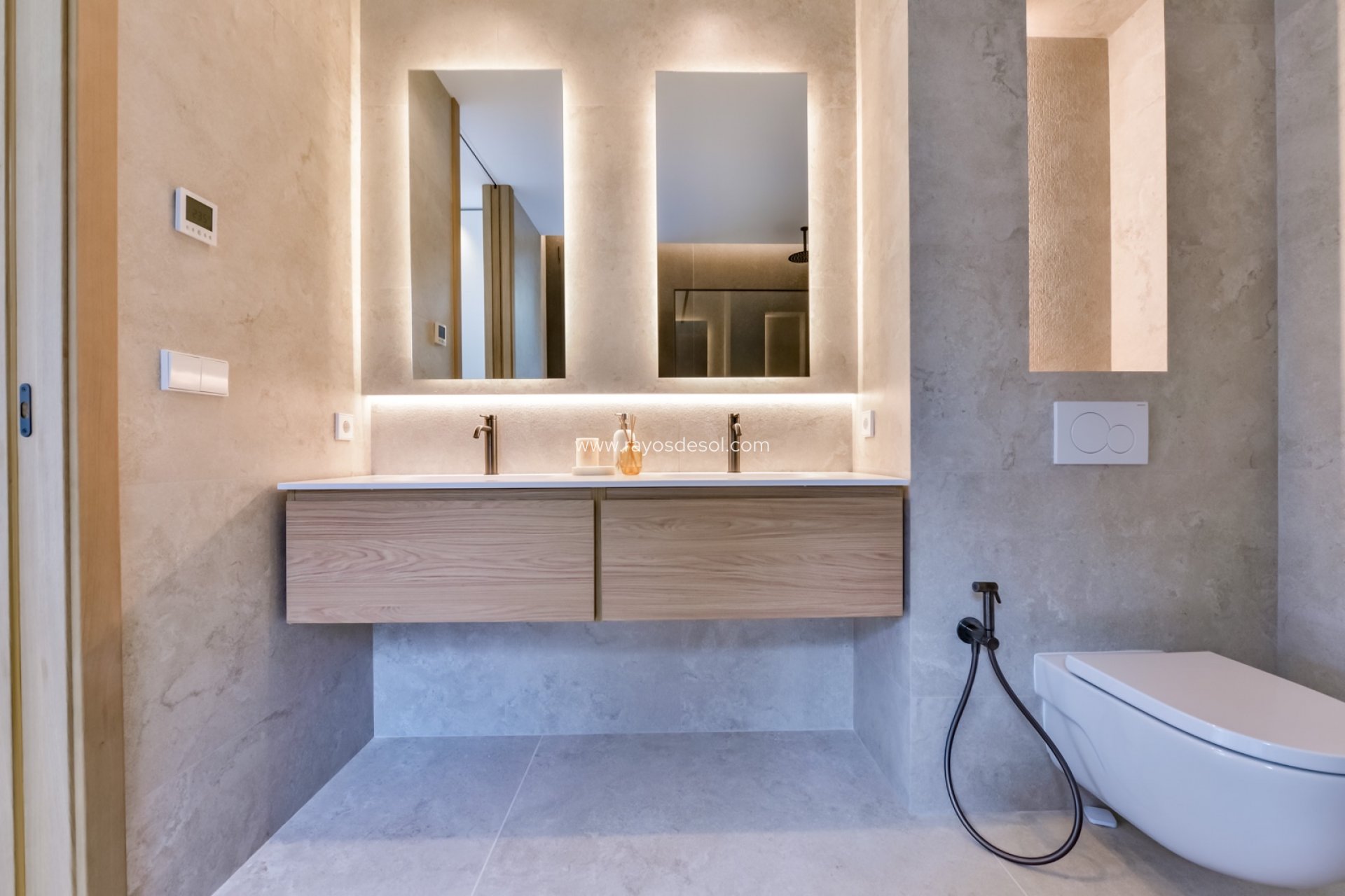 Resale - Villa - Altea