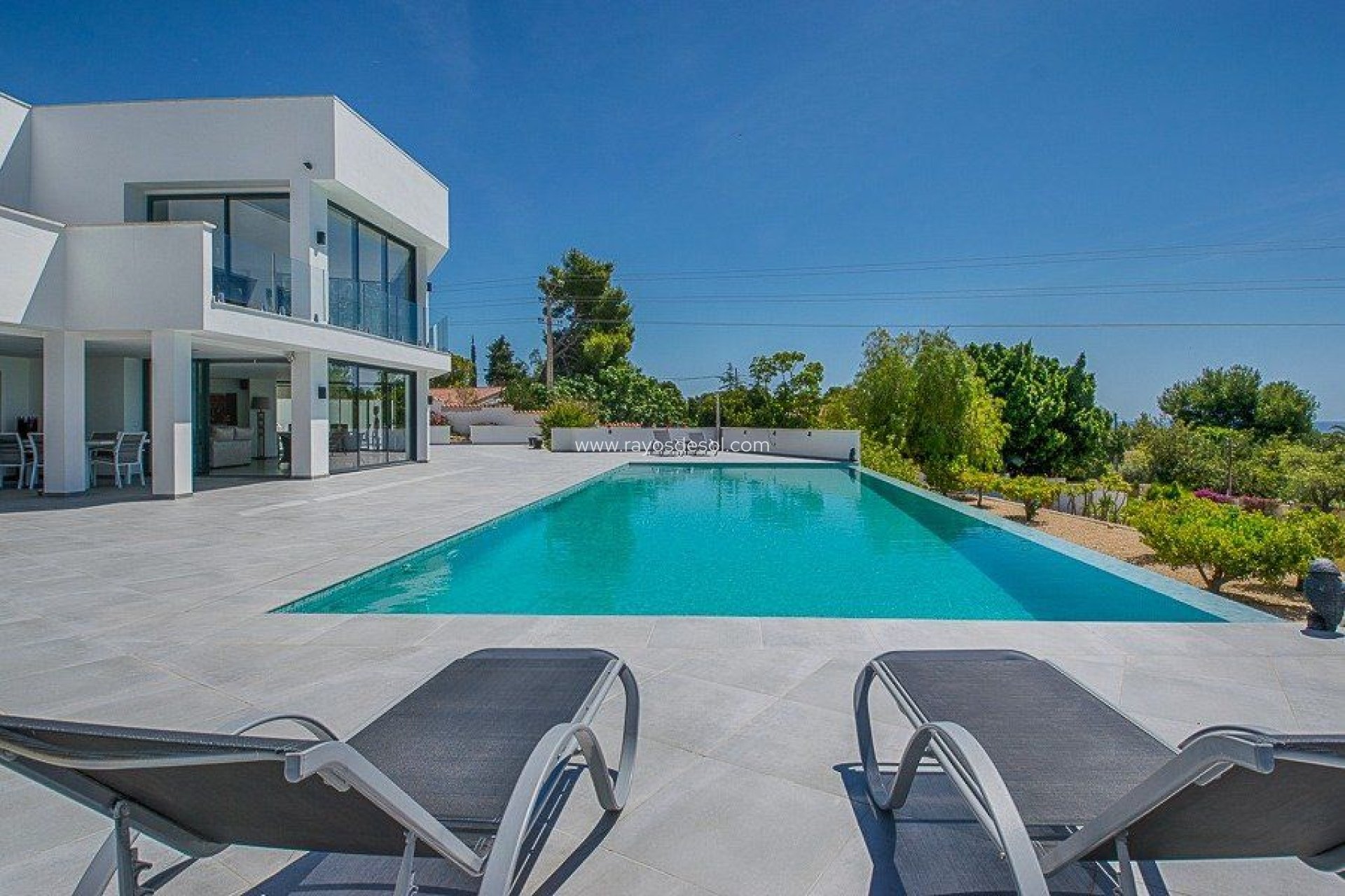 Resale - Villa - Altea