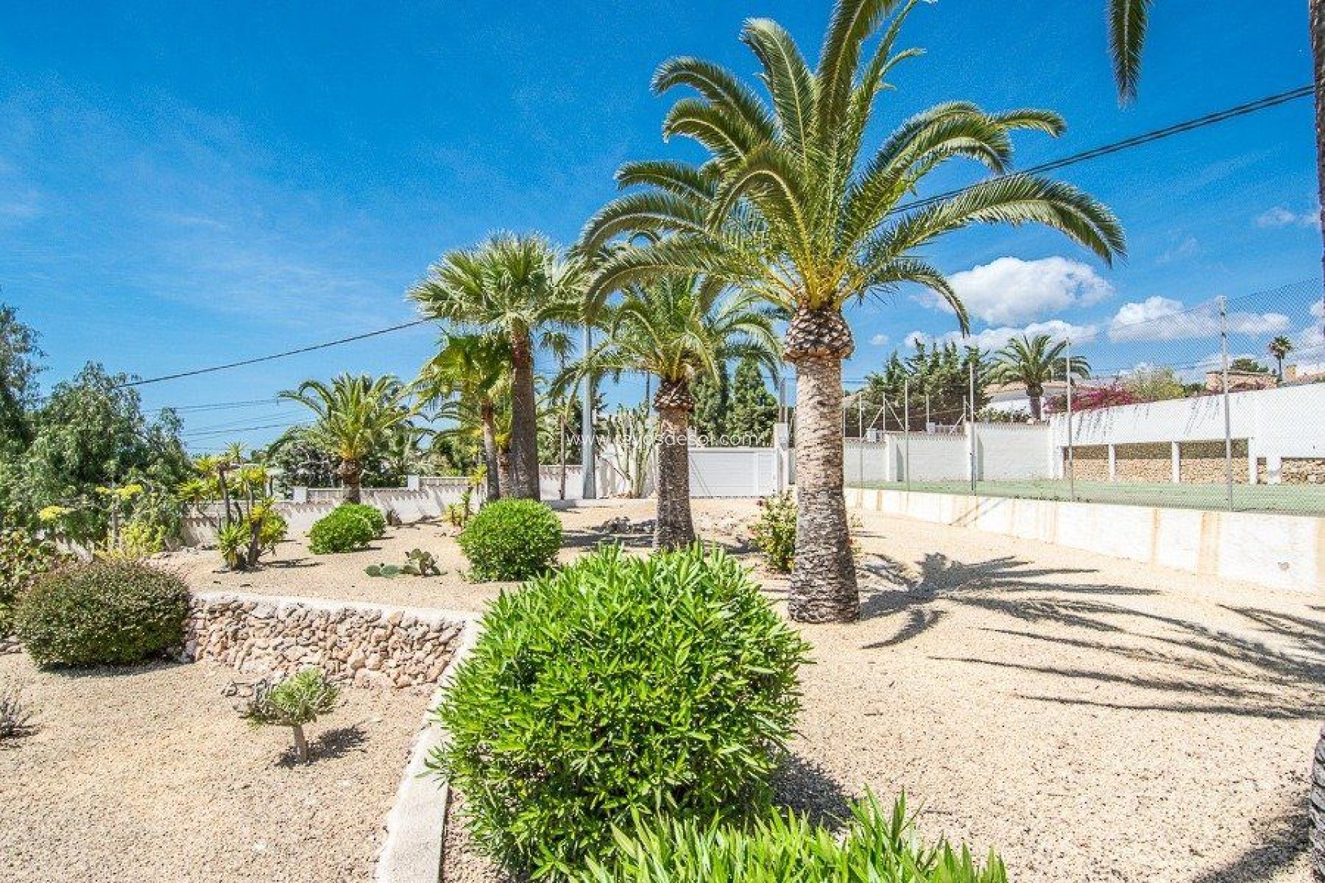 Resale - Villa - Altea