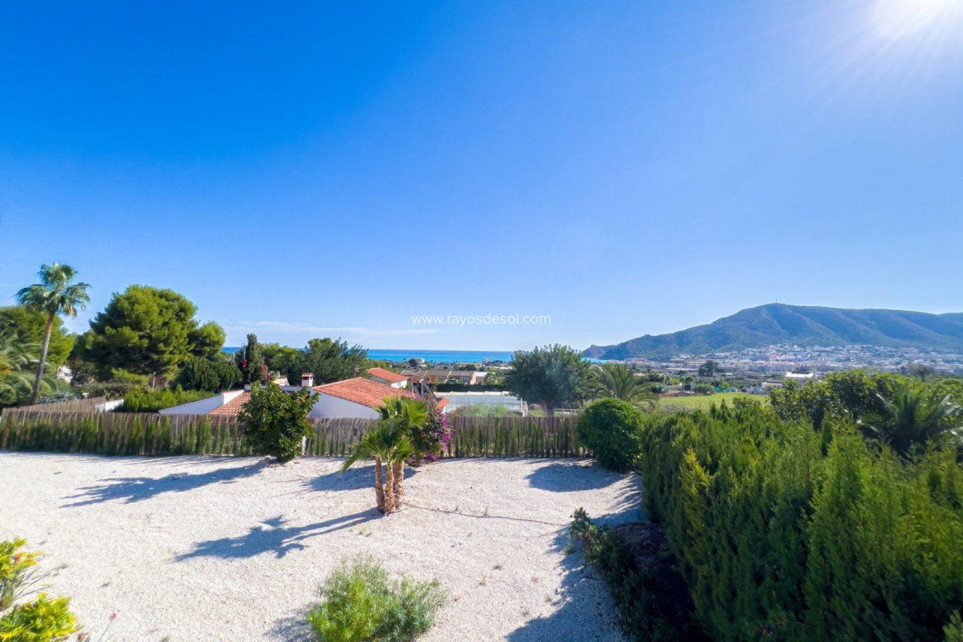 Resale - Villa - Altea