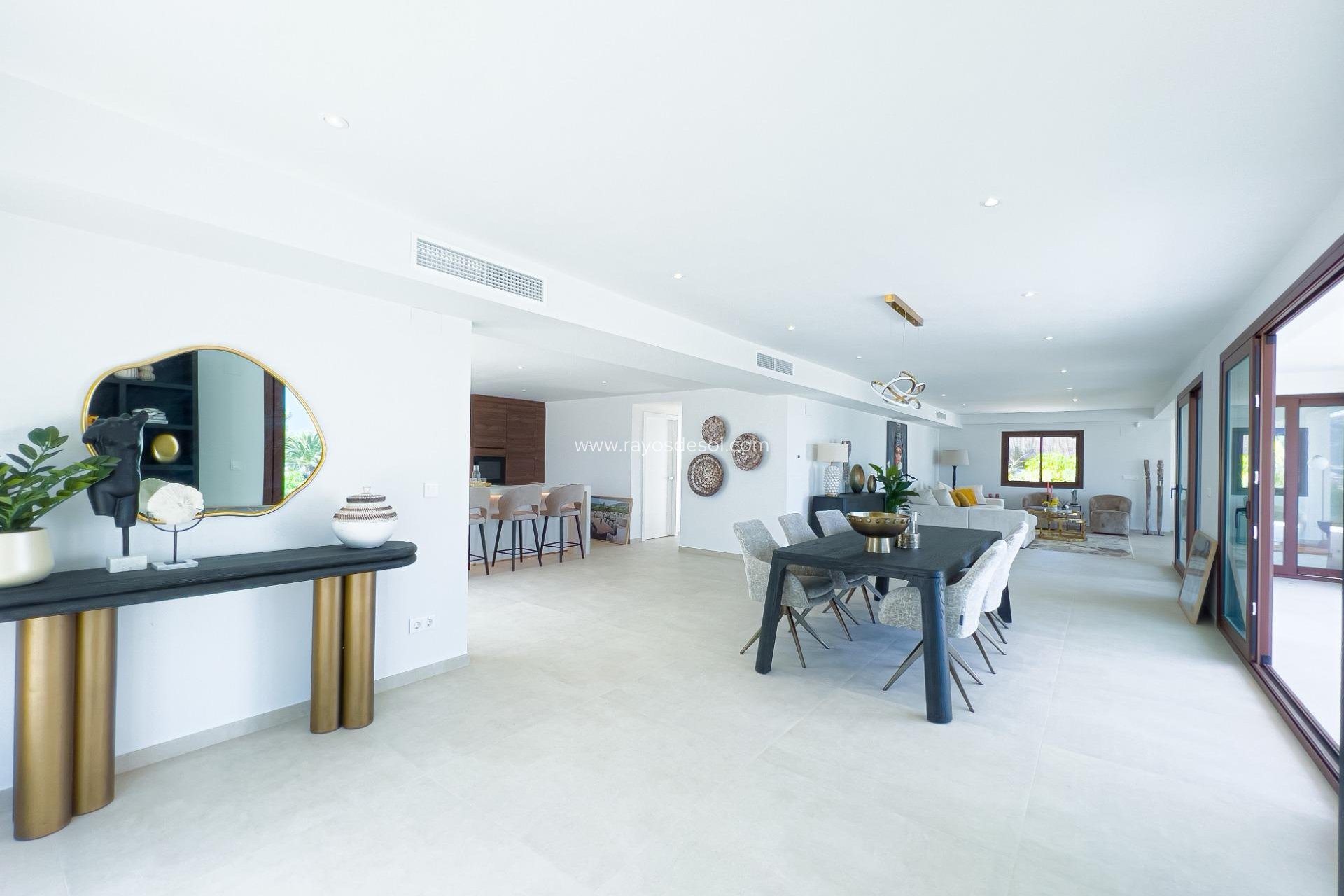 Resale - Villa - Altea