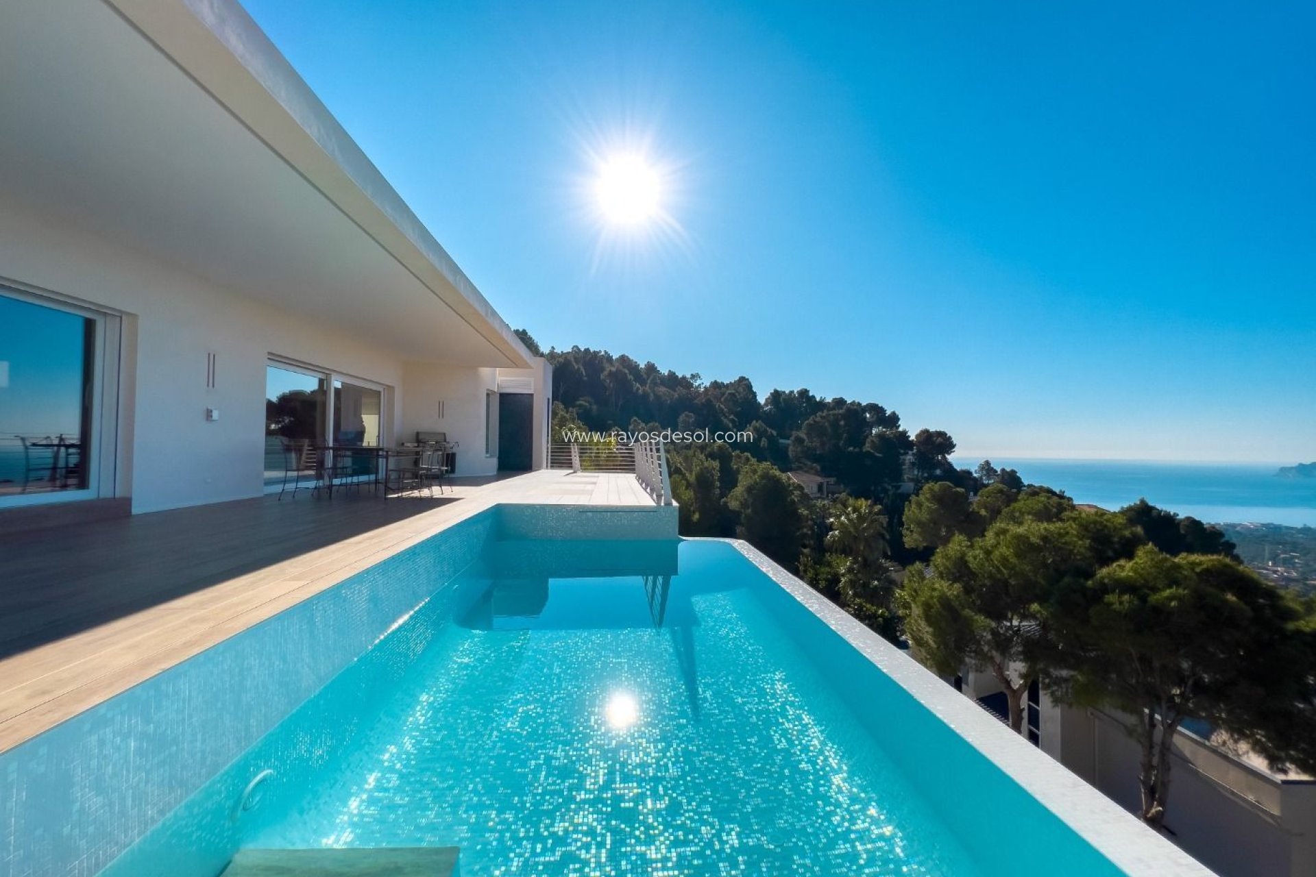 Resale - Villa - Altea