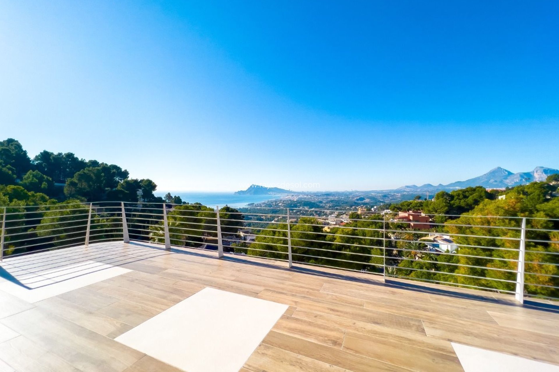 Resale - Villa - Altea