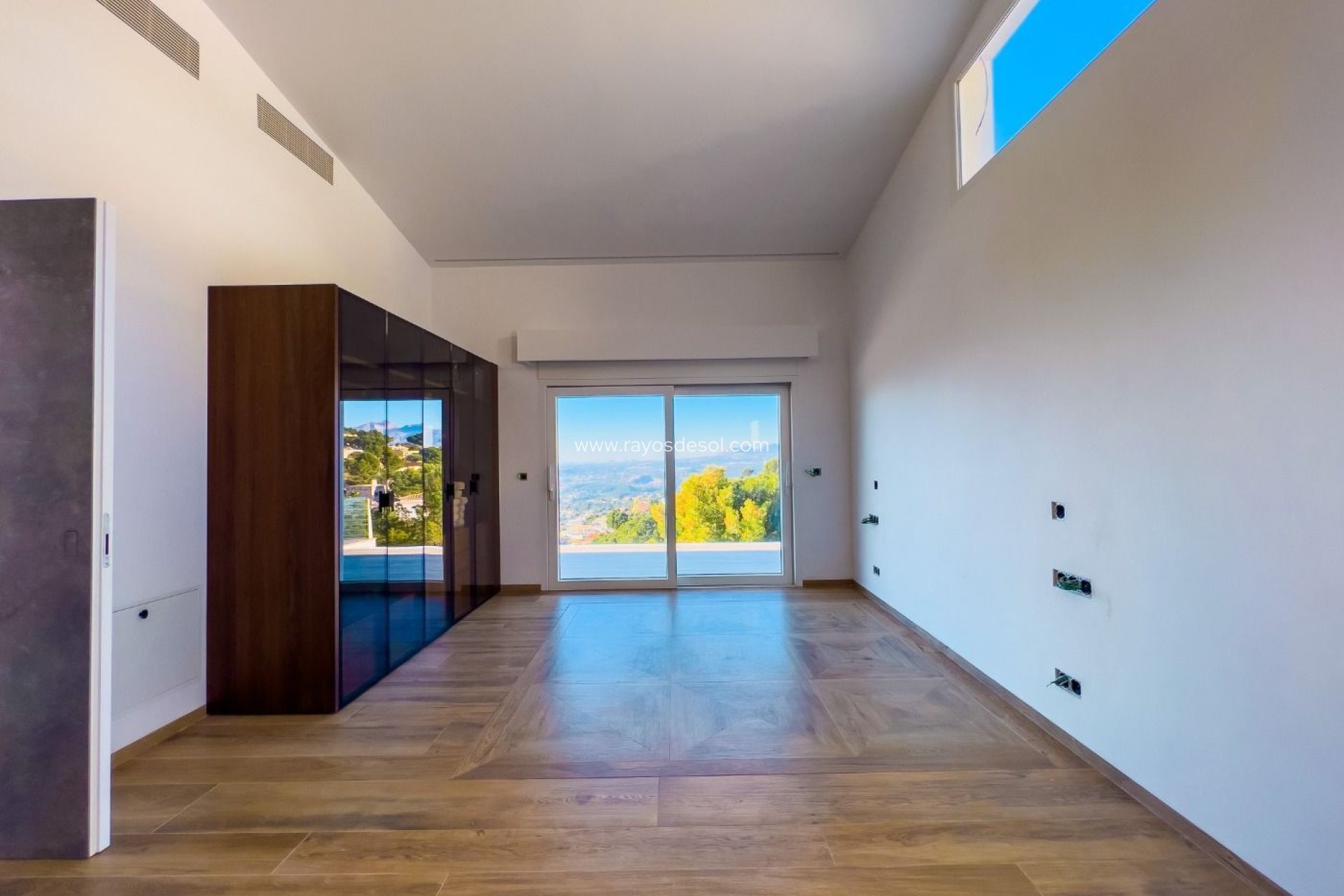 Resale - Villa - Altea