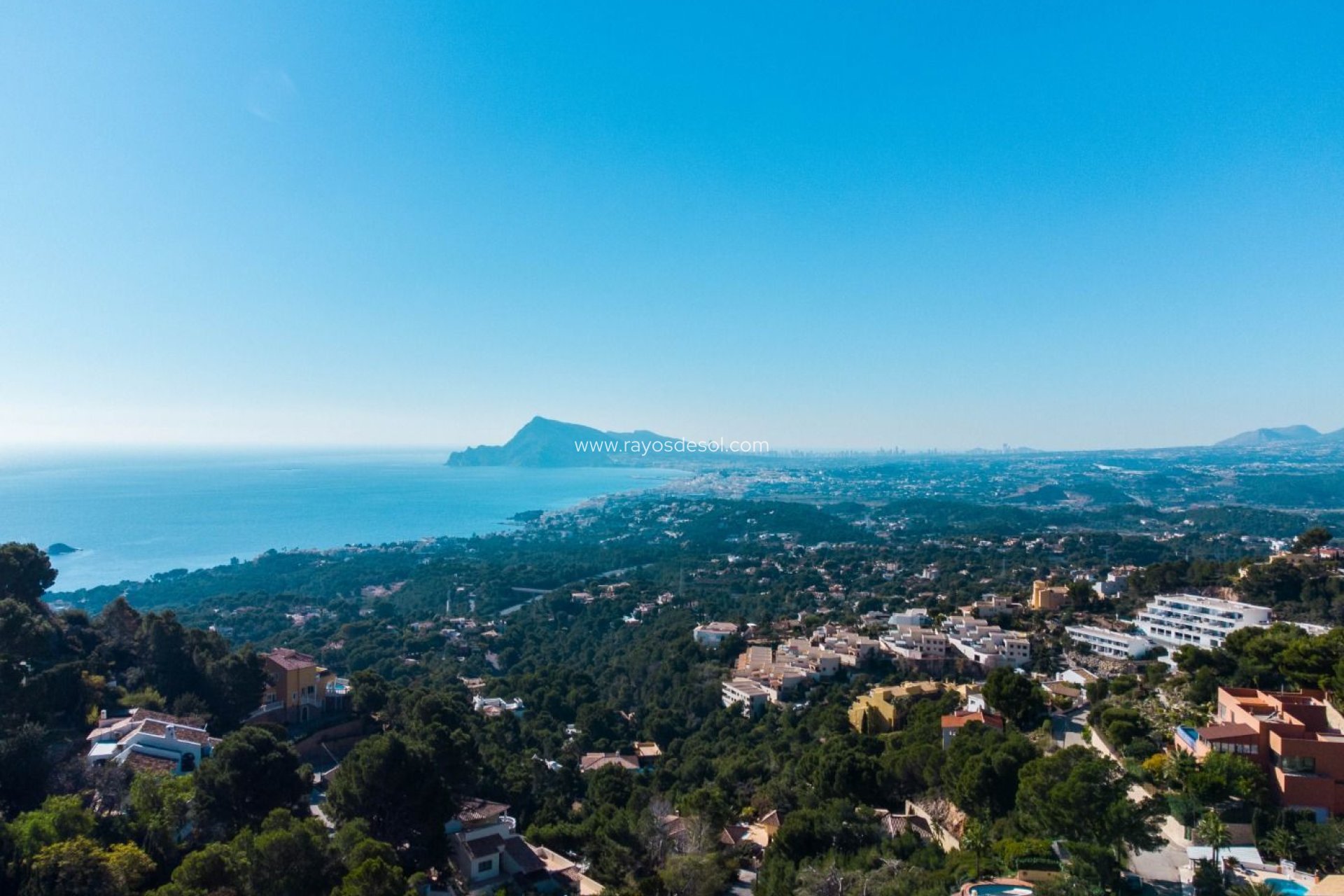 Resale - Villa - Altea