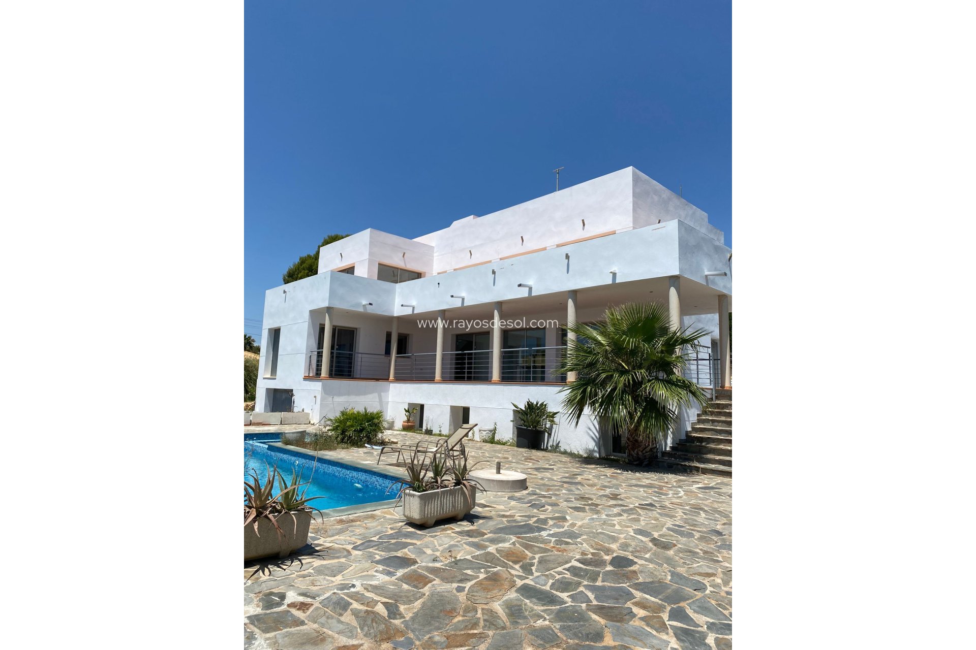 Resale - Villa - Altea