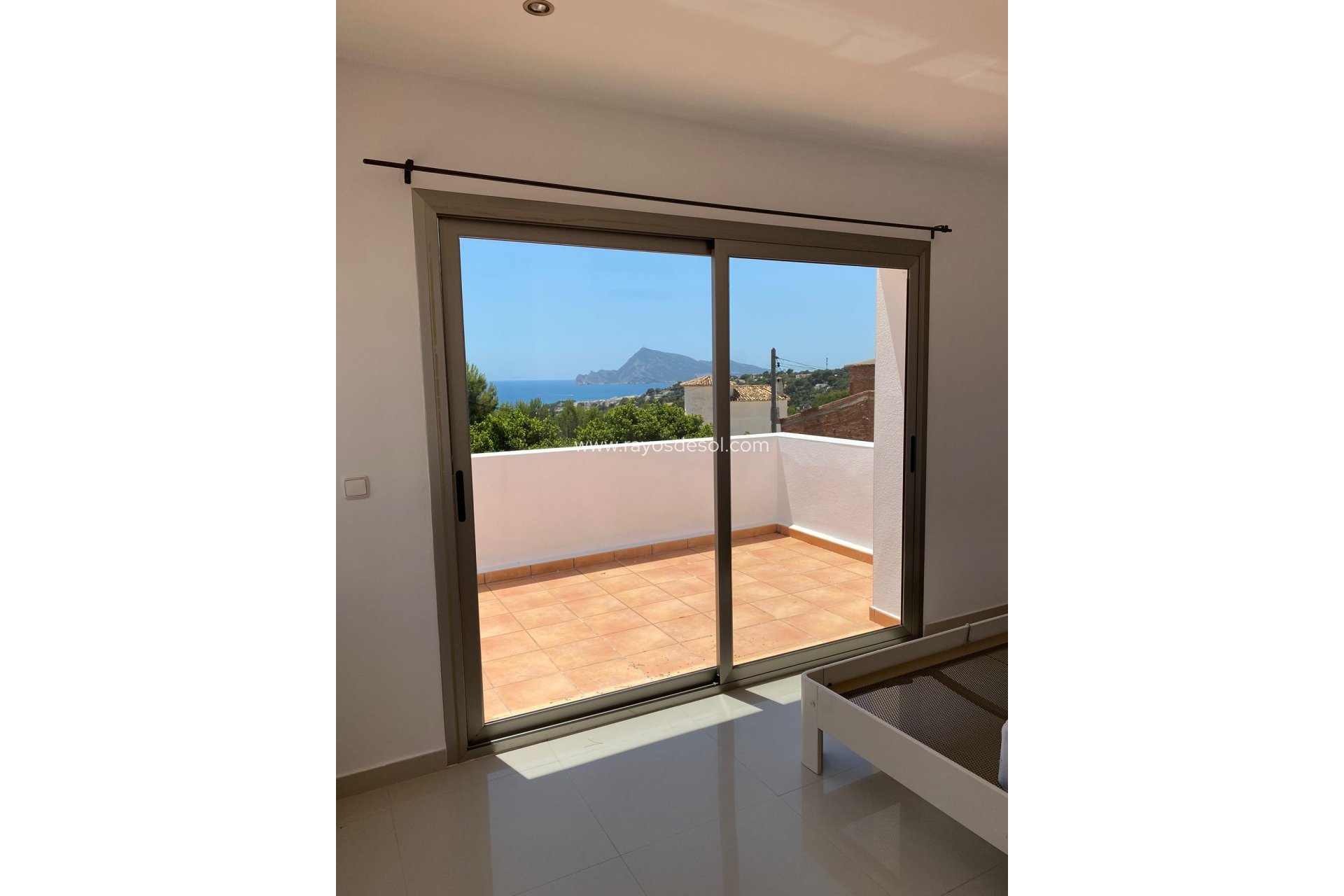 Resale - Villa - Altea