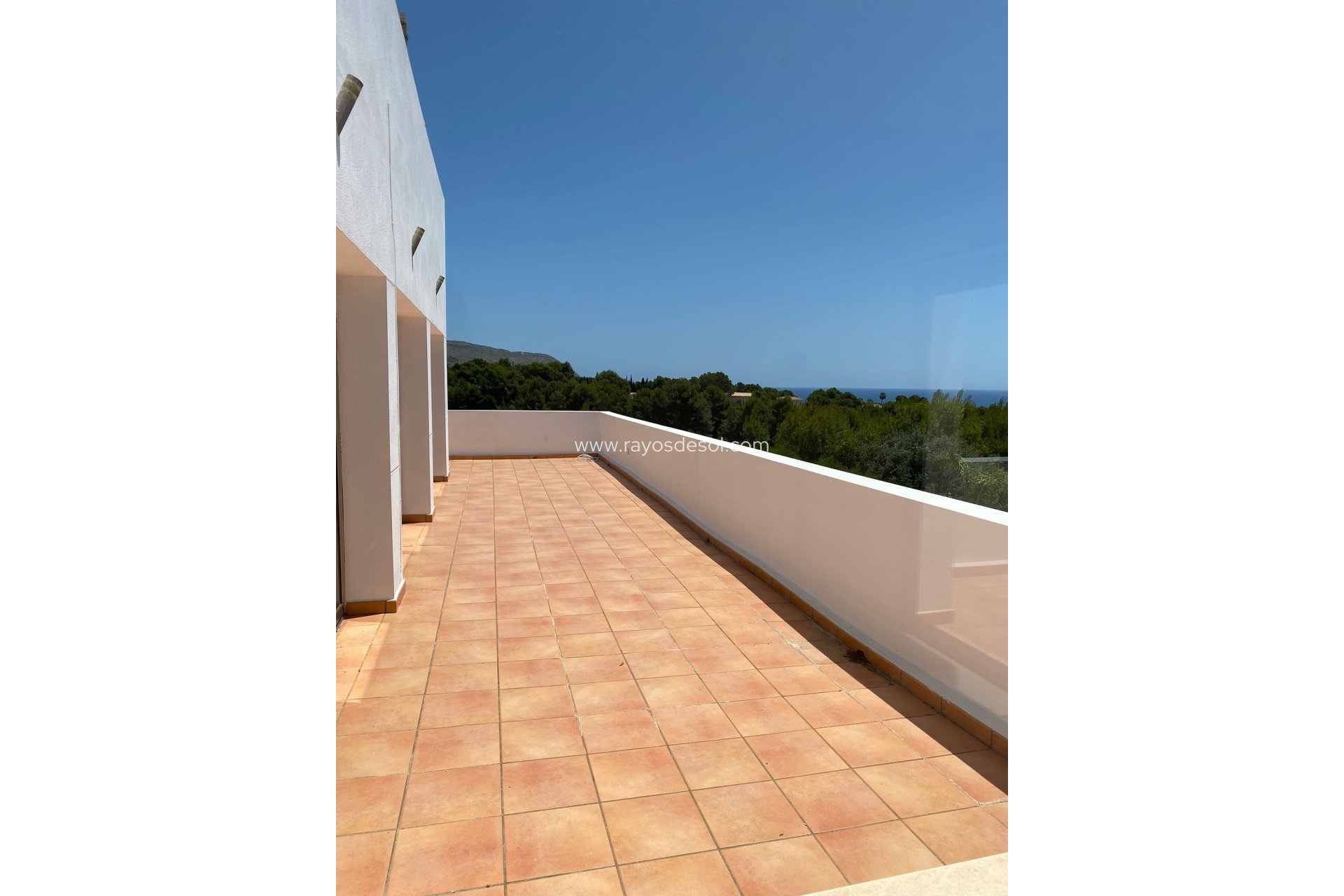 Resale - Villa - Altea