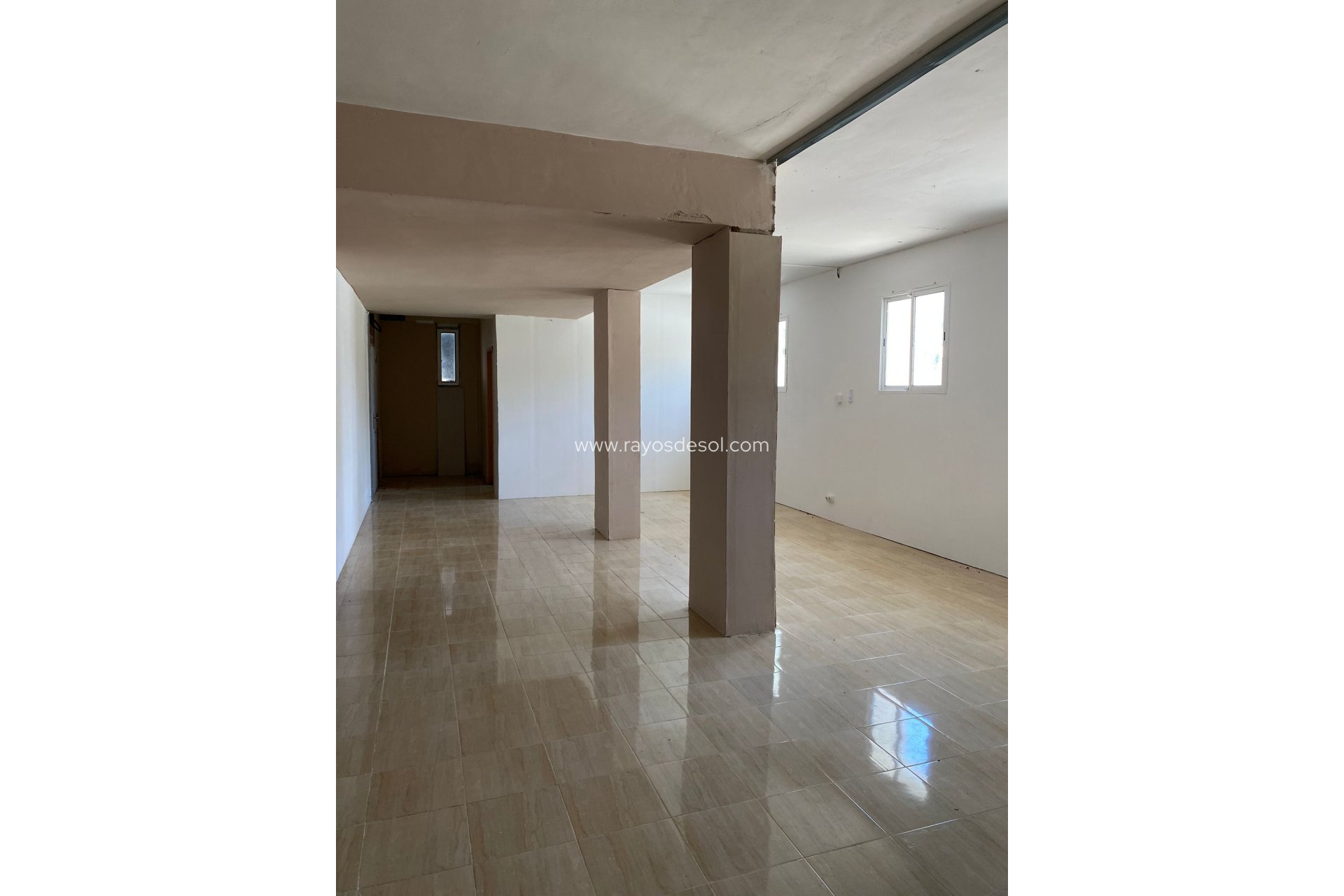 Resale - Villa - Altea