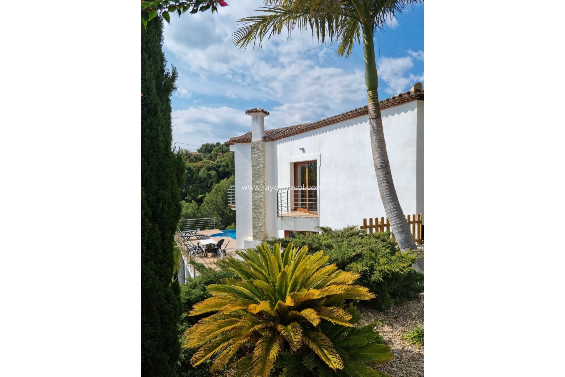 Resale - Villa - Altea