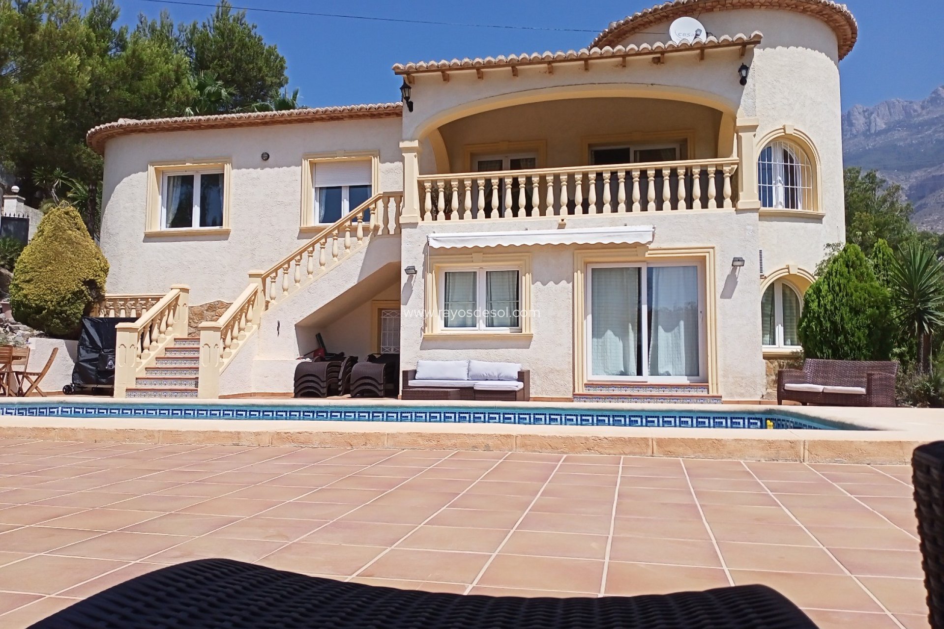 Resale - Villa - Altea