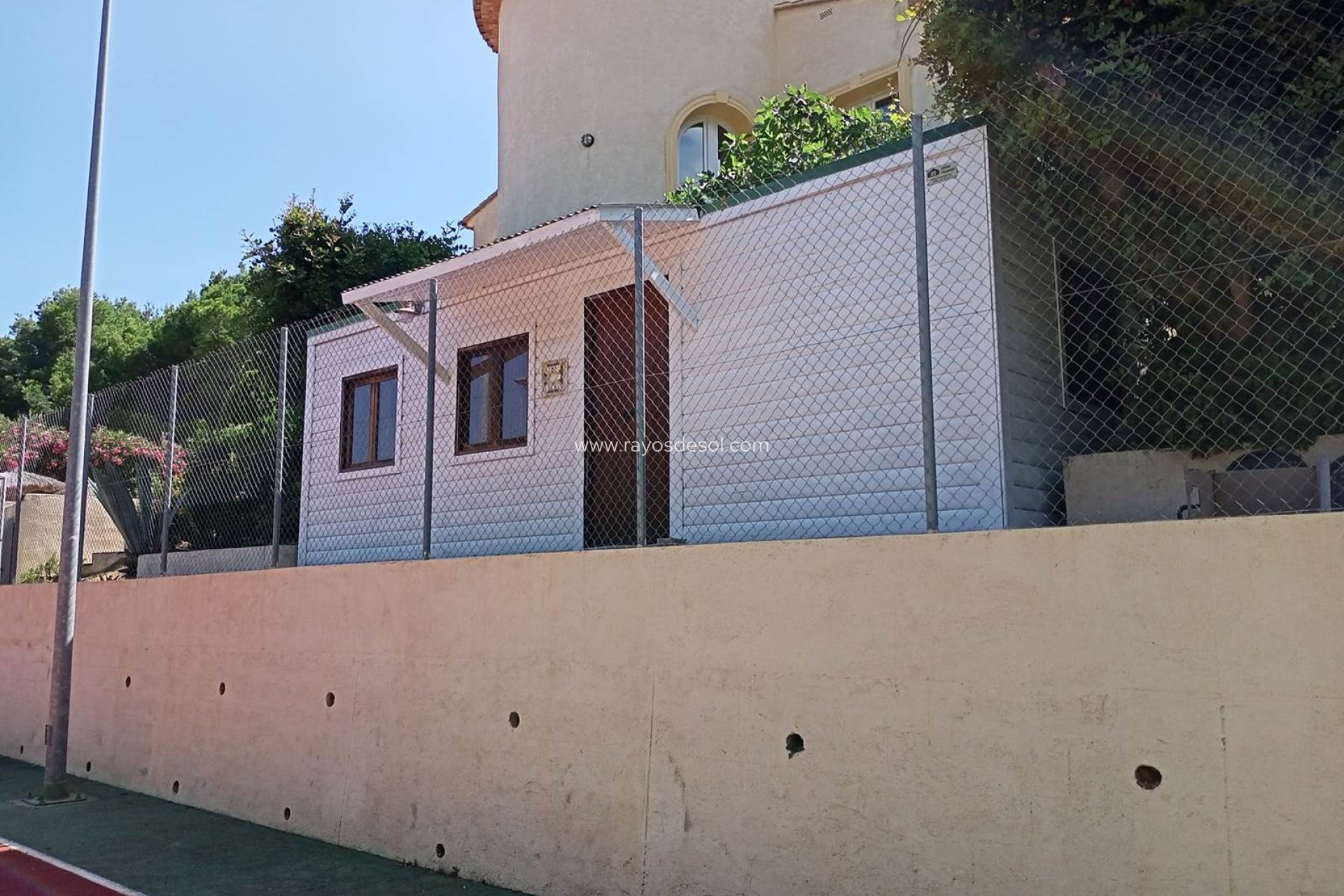 Resale - Villa - Altea