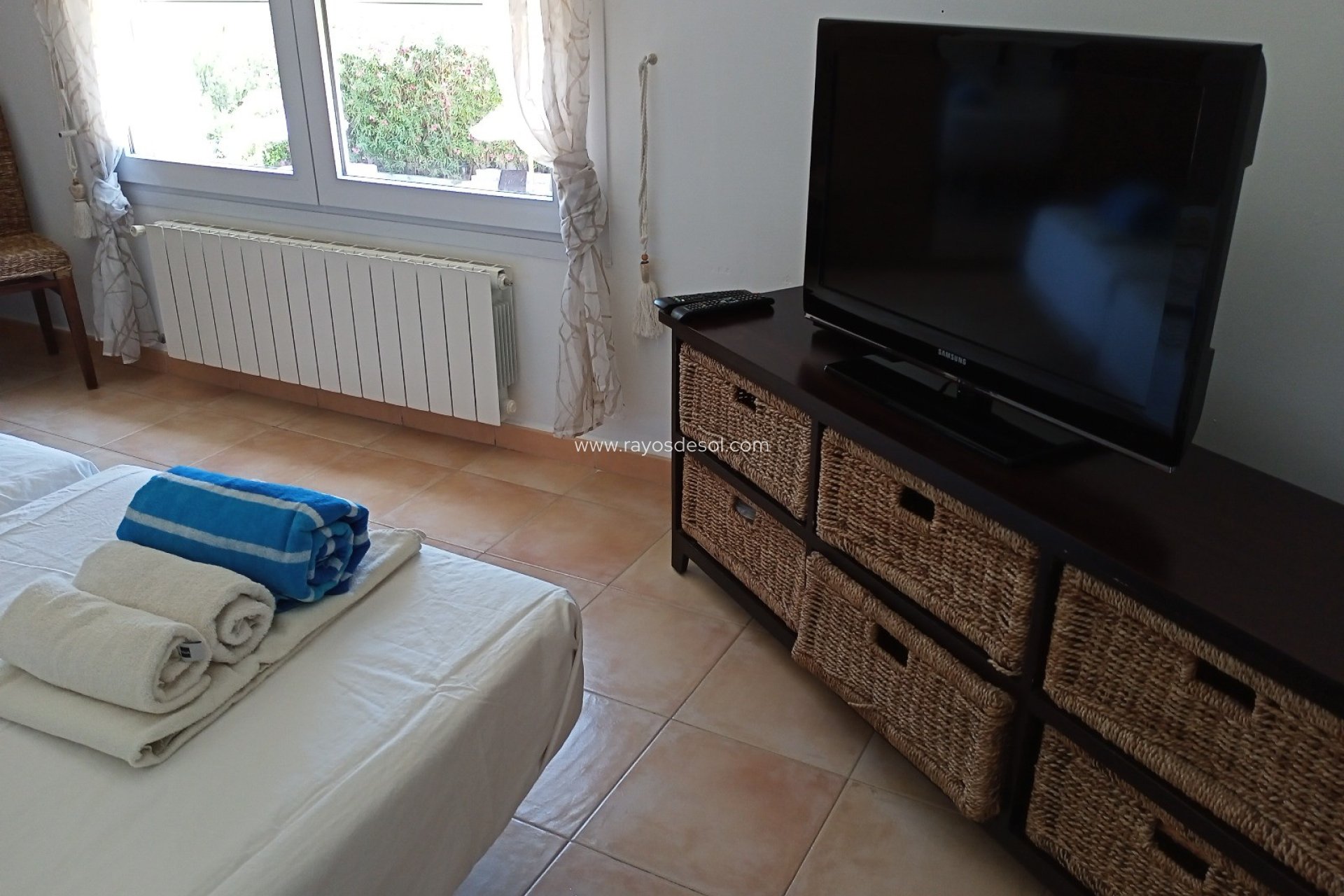 Resale - Villa - Altea