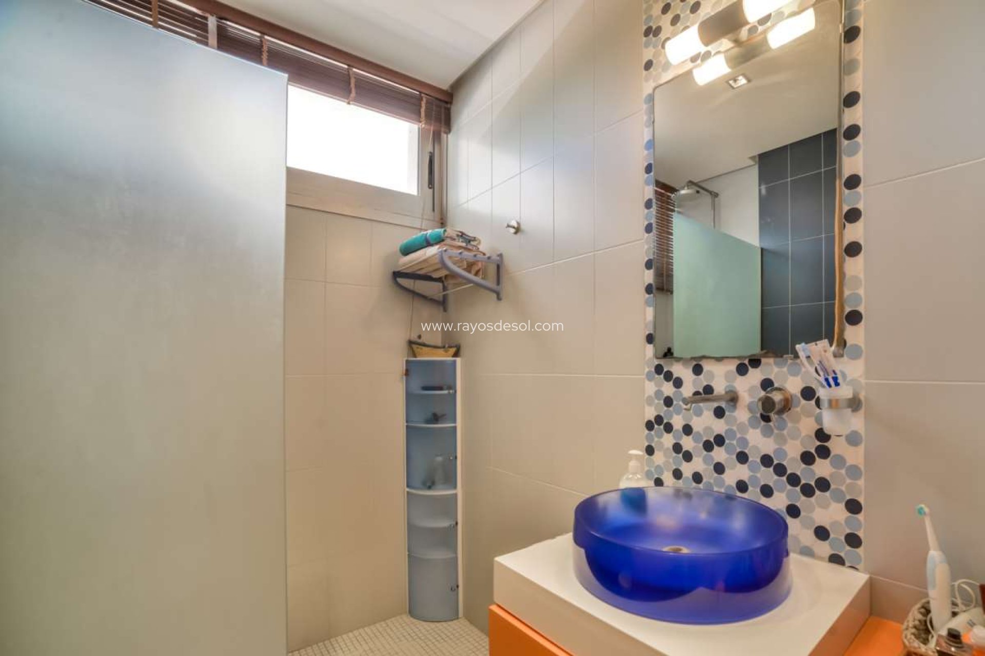 Resale - Villa - Benidorm