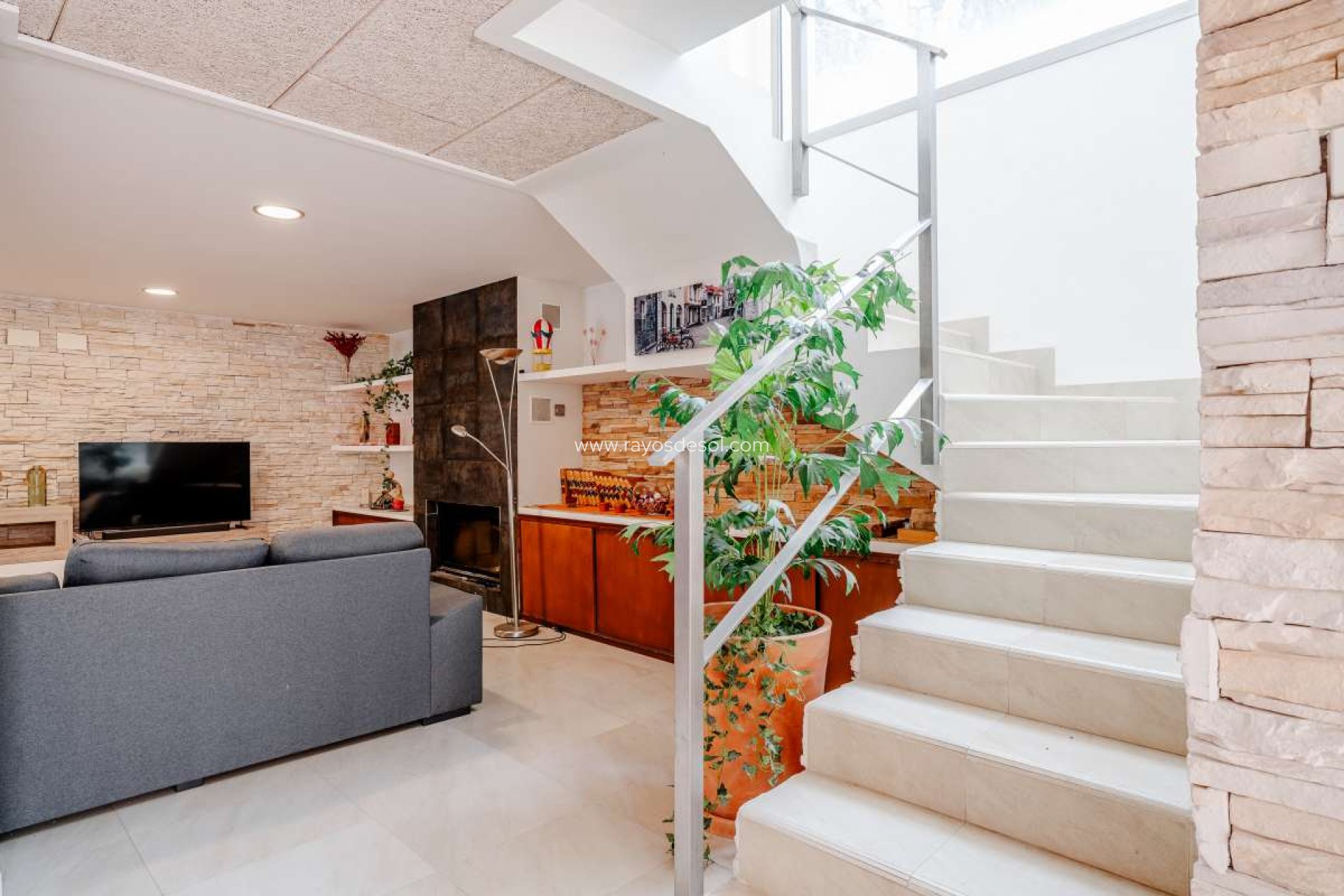 Resale - Villa - Benidorm