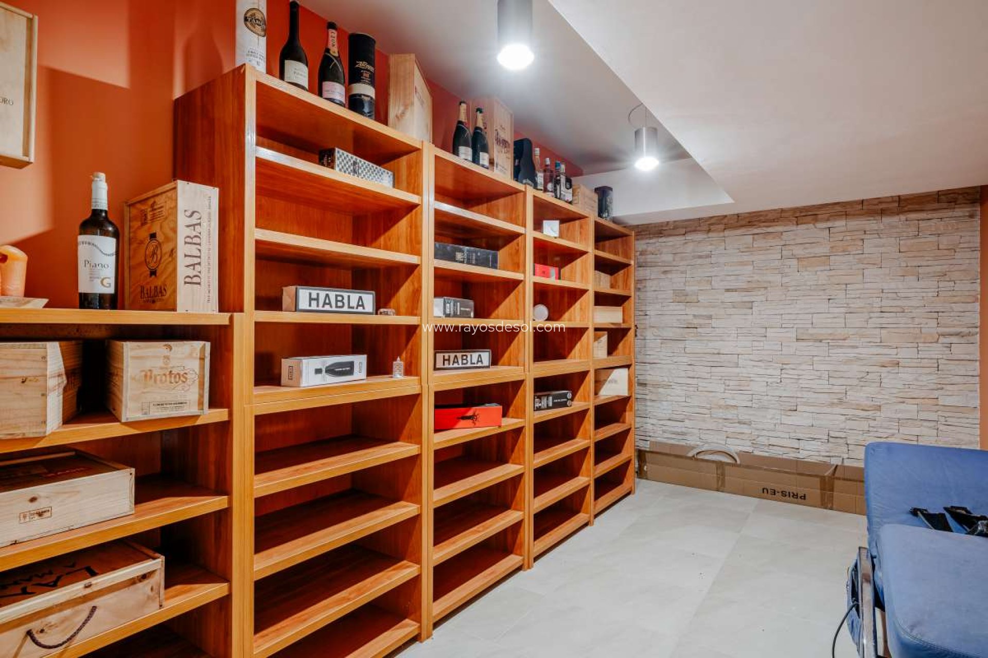 Resale - Villa - Benidorm