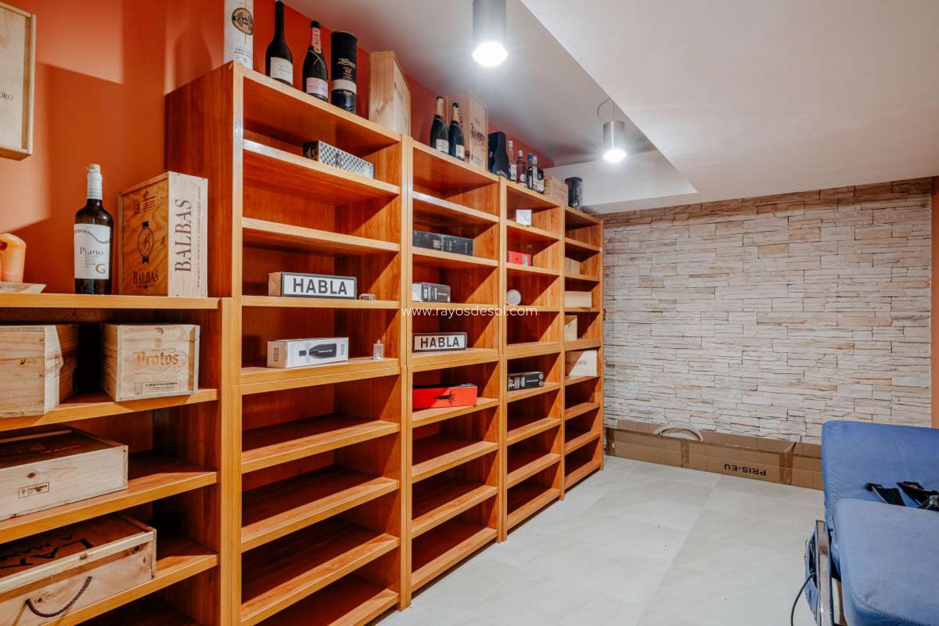 Resale - Villa - Benidorm