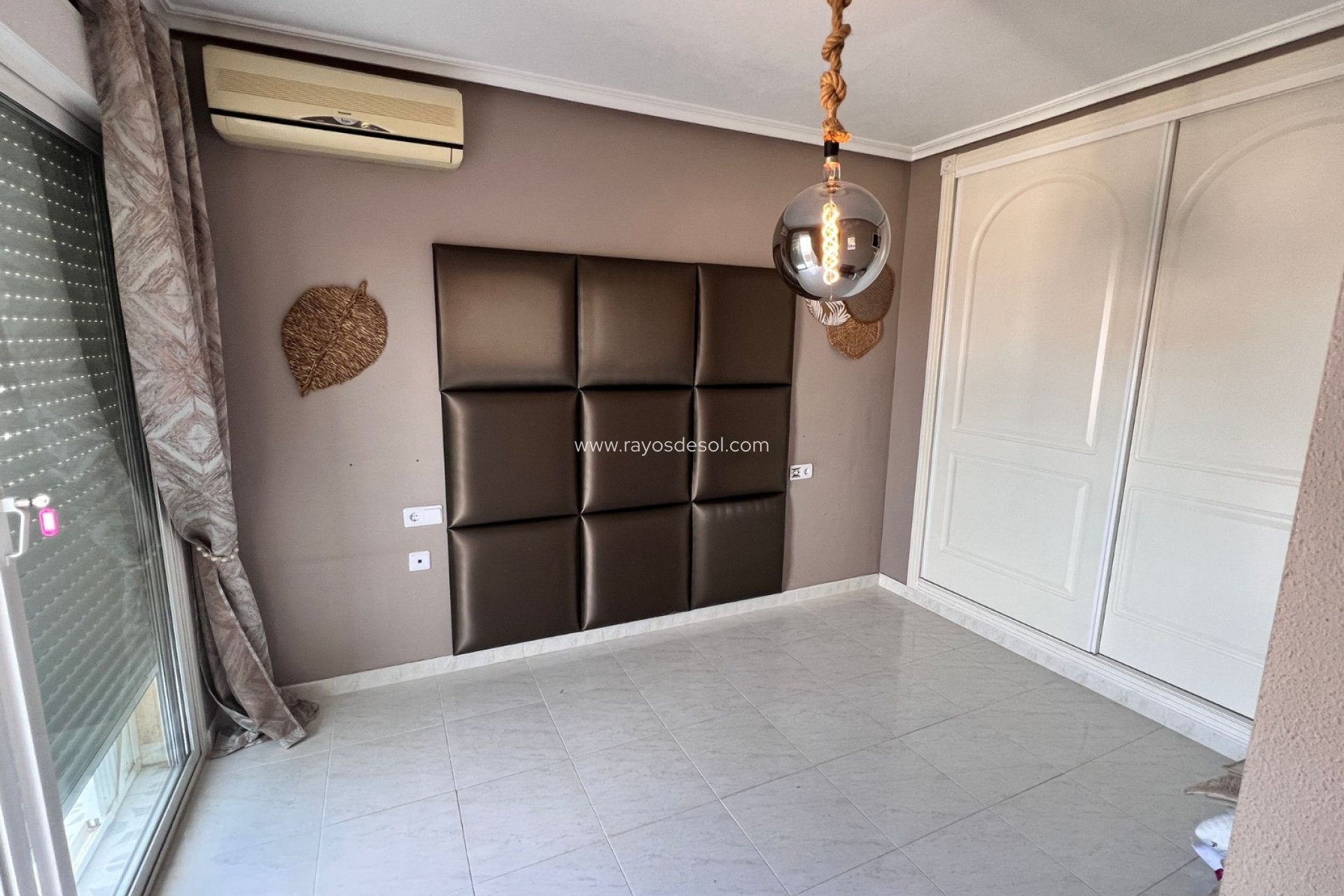 Resale - Villa - Benijofar