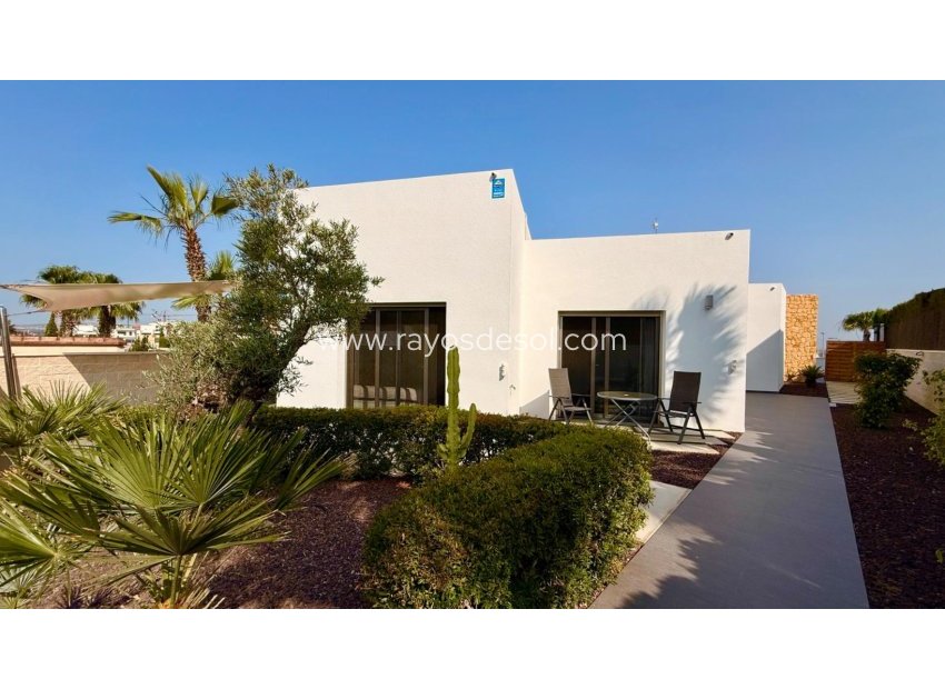 Resale - Villa - Benijofar