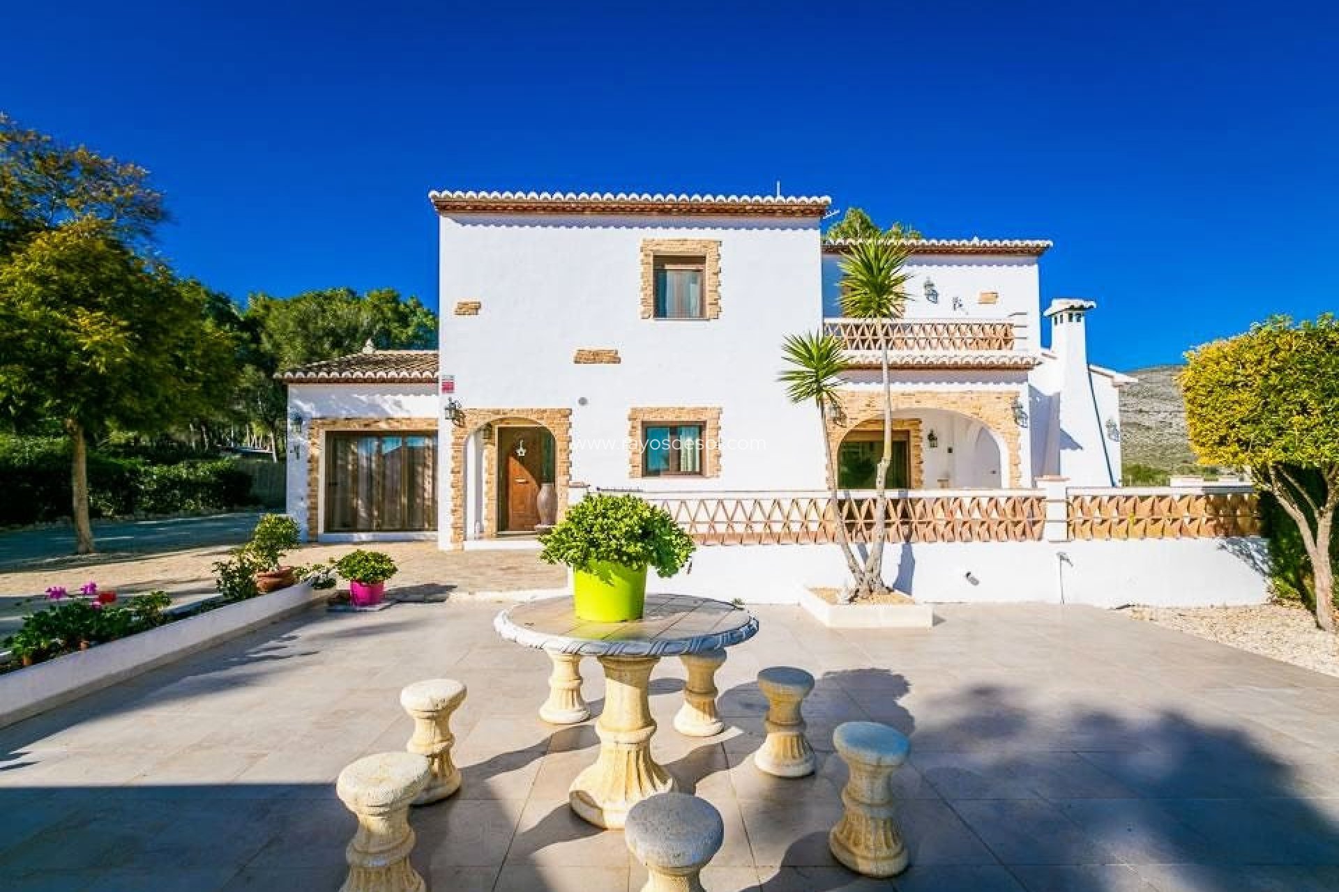 Resale - Villa - Benissa - 03725