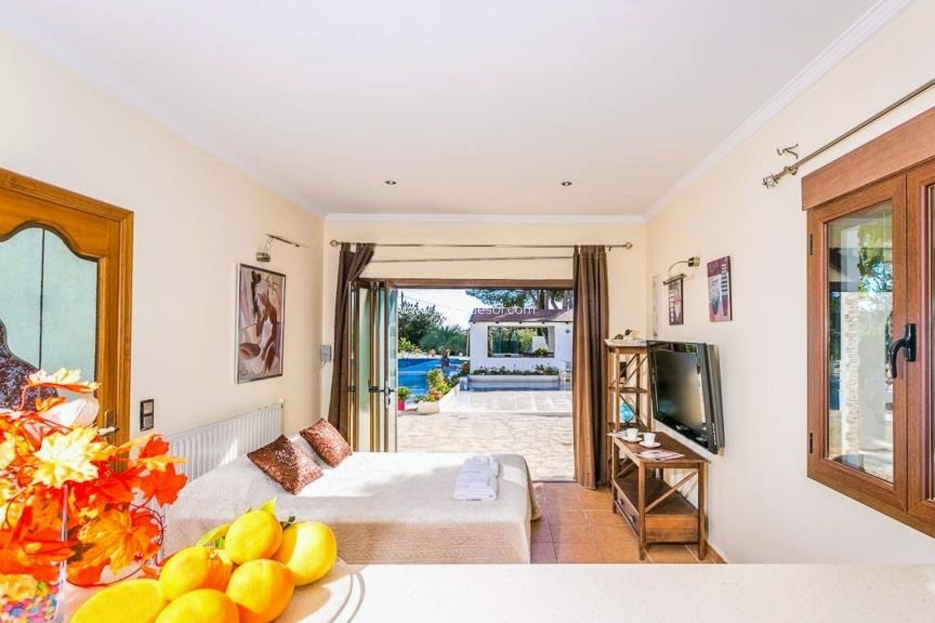 Resale - Villa - Benissa - 03725