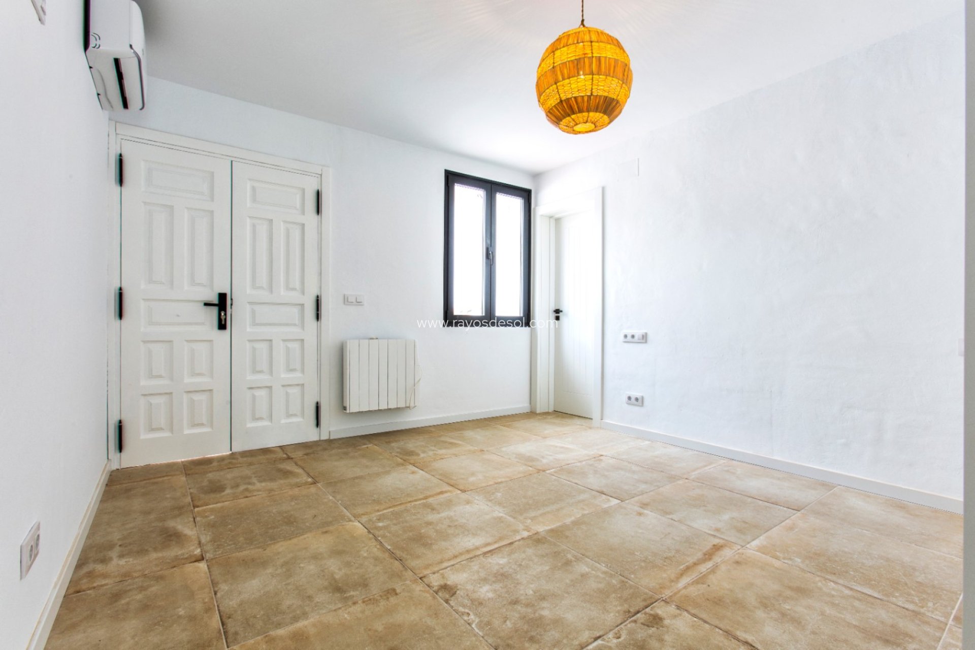 Resale - Villa - Benissa - Cala Abogat