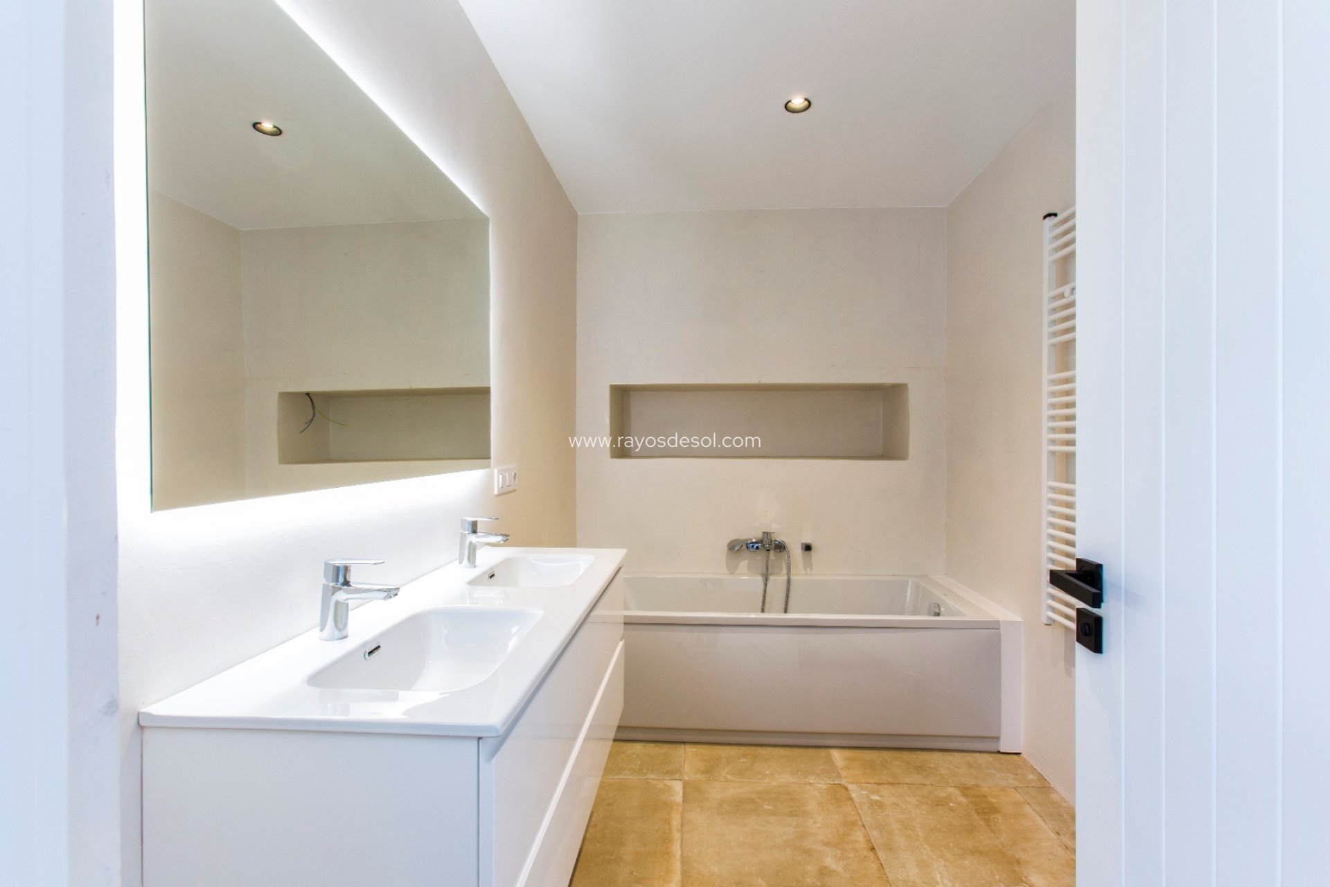 Resale - Villa - Benissa - Cala Abogat