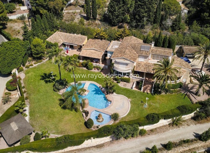 Resale - Villa - Benissa - Fanadix