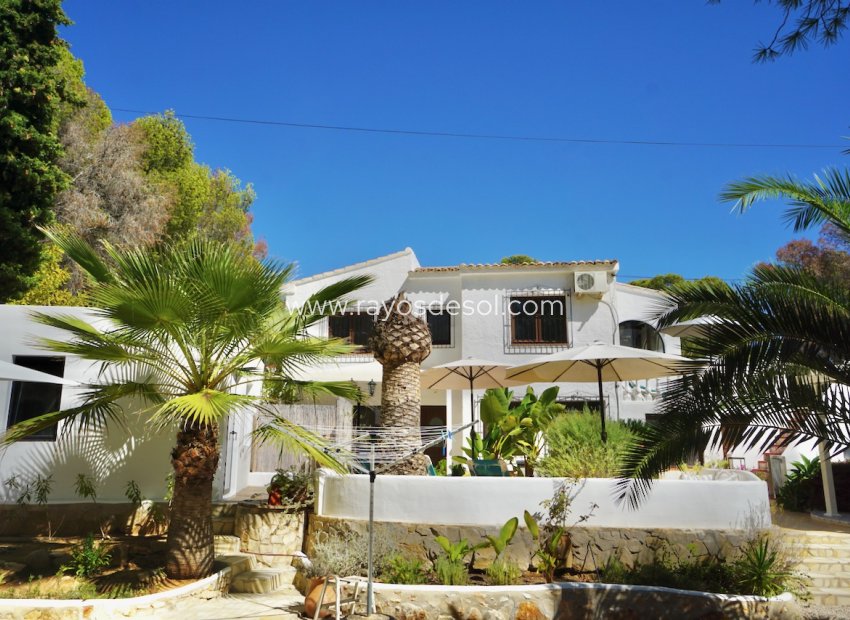 Resale - Villa - Benissa - Fanadix