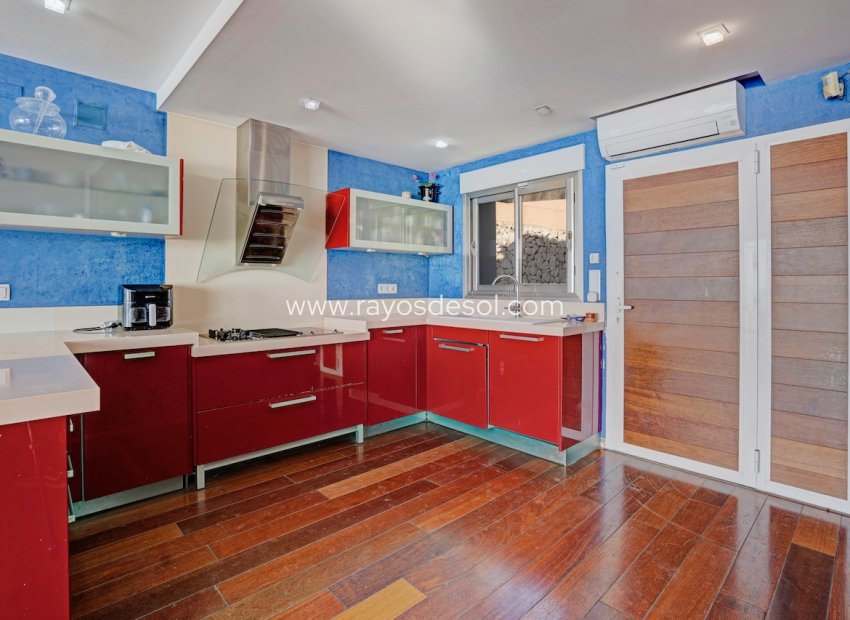 Resale - Villa - Benissa - Les Bassetes