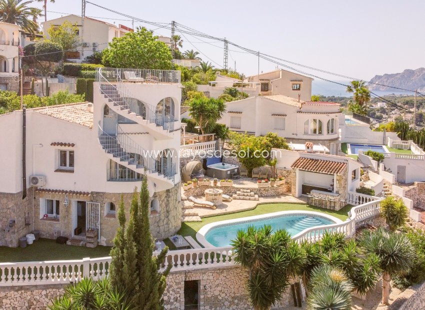 Resale - Villa - Benissa - Montemar