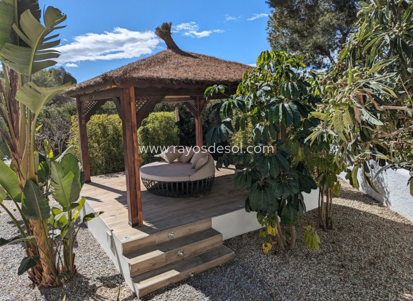 Resale - Villa - Benissa - San Jaime