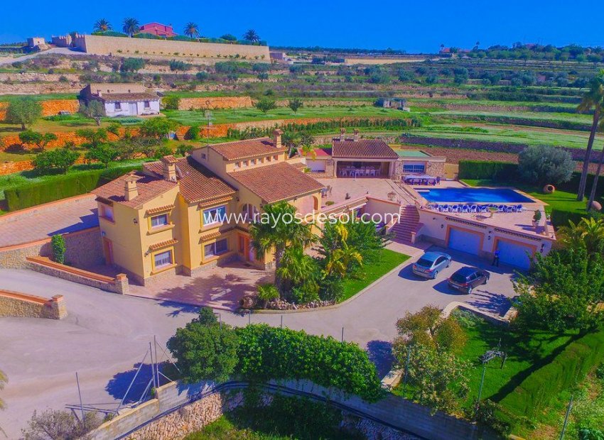 Resale - Villa - Benissa - San Jaime