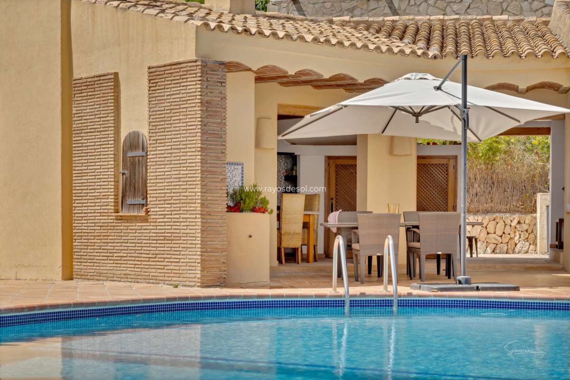 Resale - Villa - Benissa