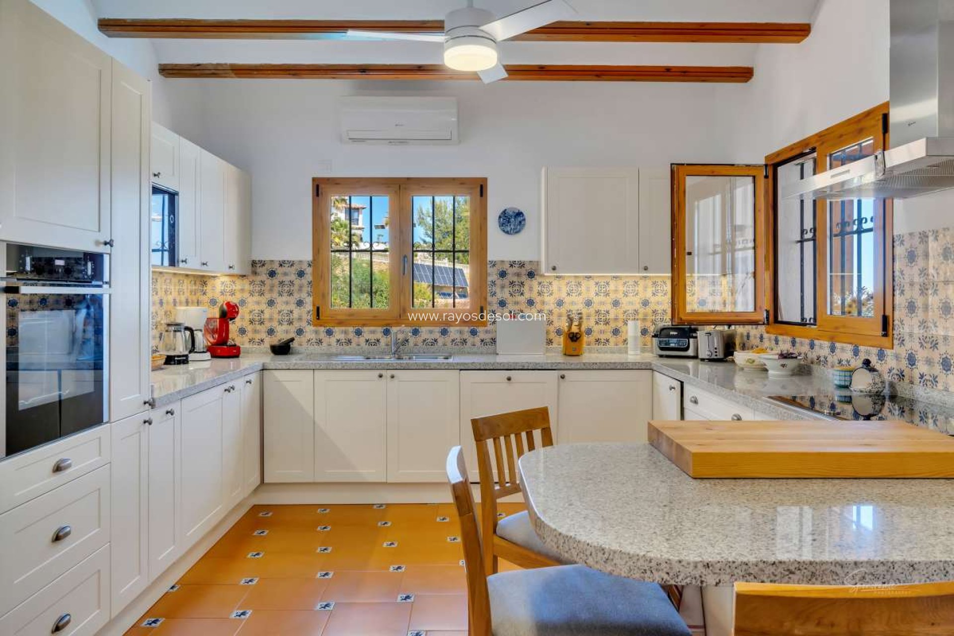 Resale - Villa - Benissa