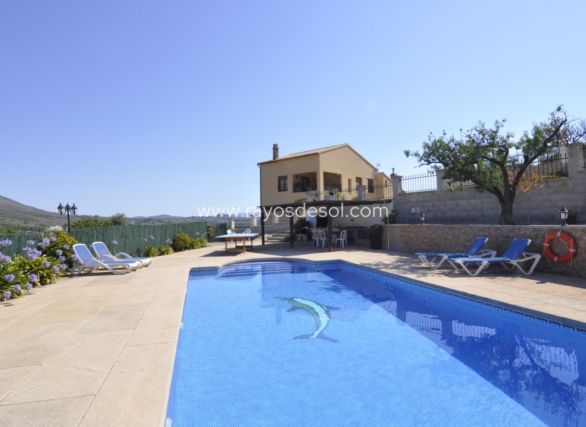 Resale - Villa - Benissa