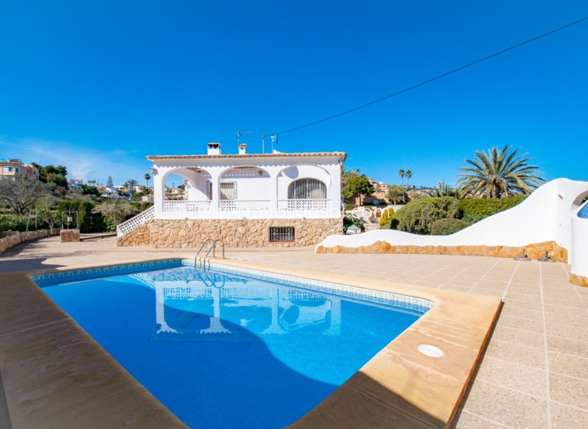 Resale - Villa - Benissa