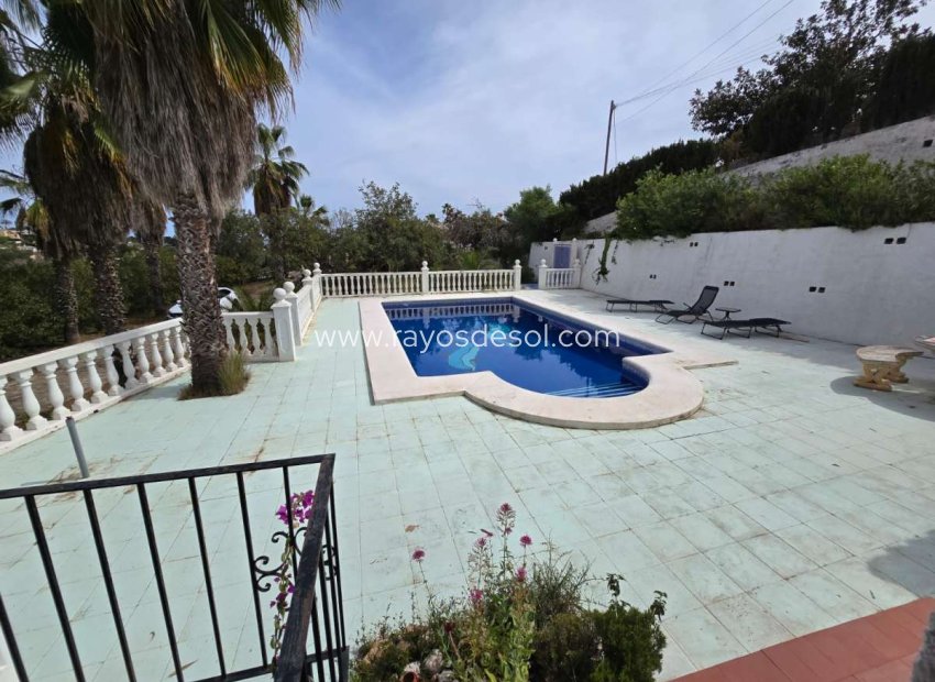 Resale - Villa - Benissa