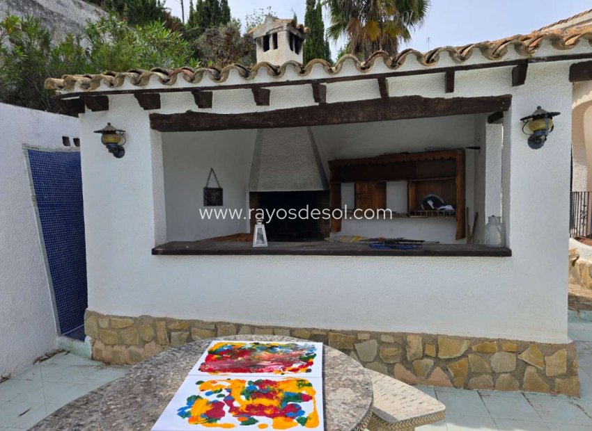 Resale - Villa - Benissa