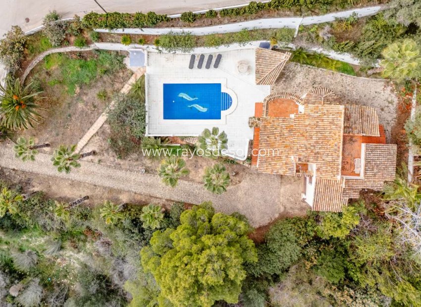 Resale - Villa - Benissa