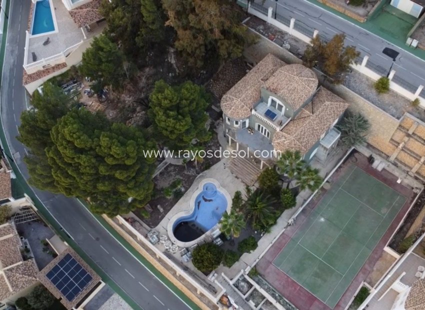 Resale - Villa - Benissa