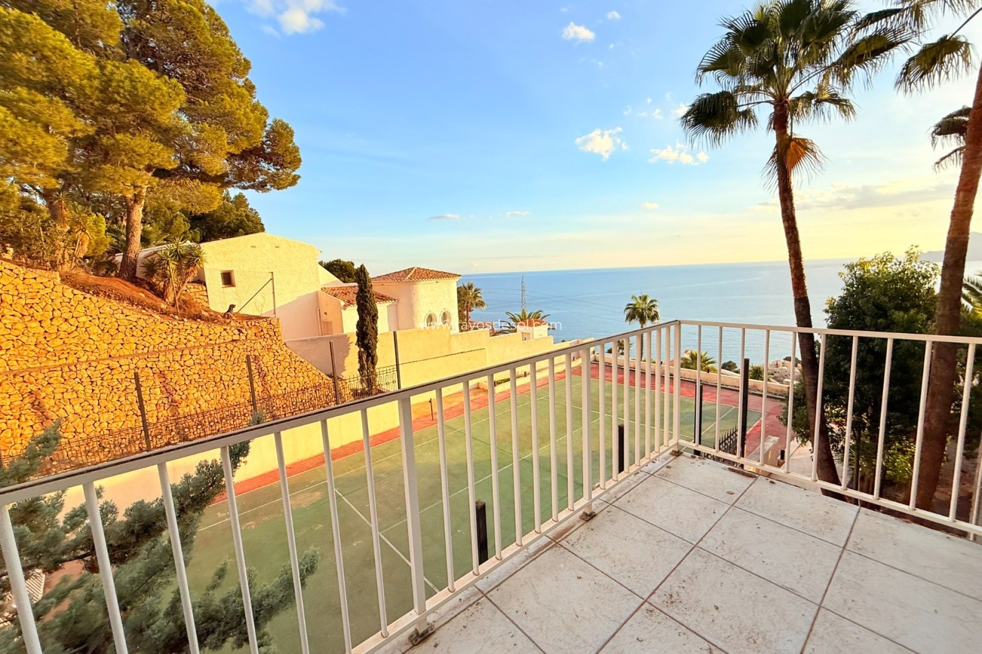 Resale - Villa - Benissa